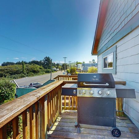 Villa Coastal Breeze Depoe Bay Esterno foto